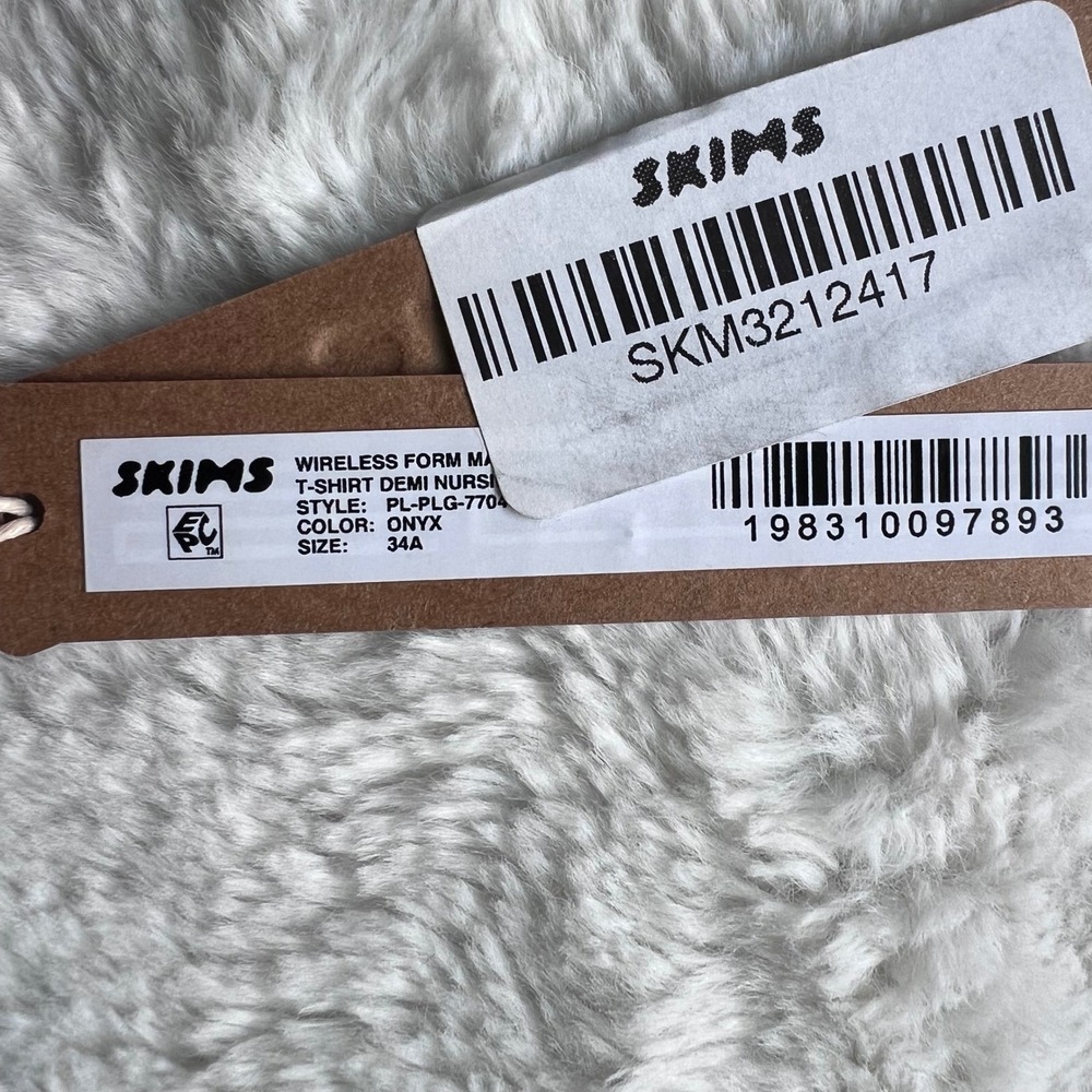 SKIMS Wireless Form Maternity T-Shirt Demi‎ Nursing Bra Onyx Black Size 34A NWT - Picture 7 of 10